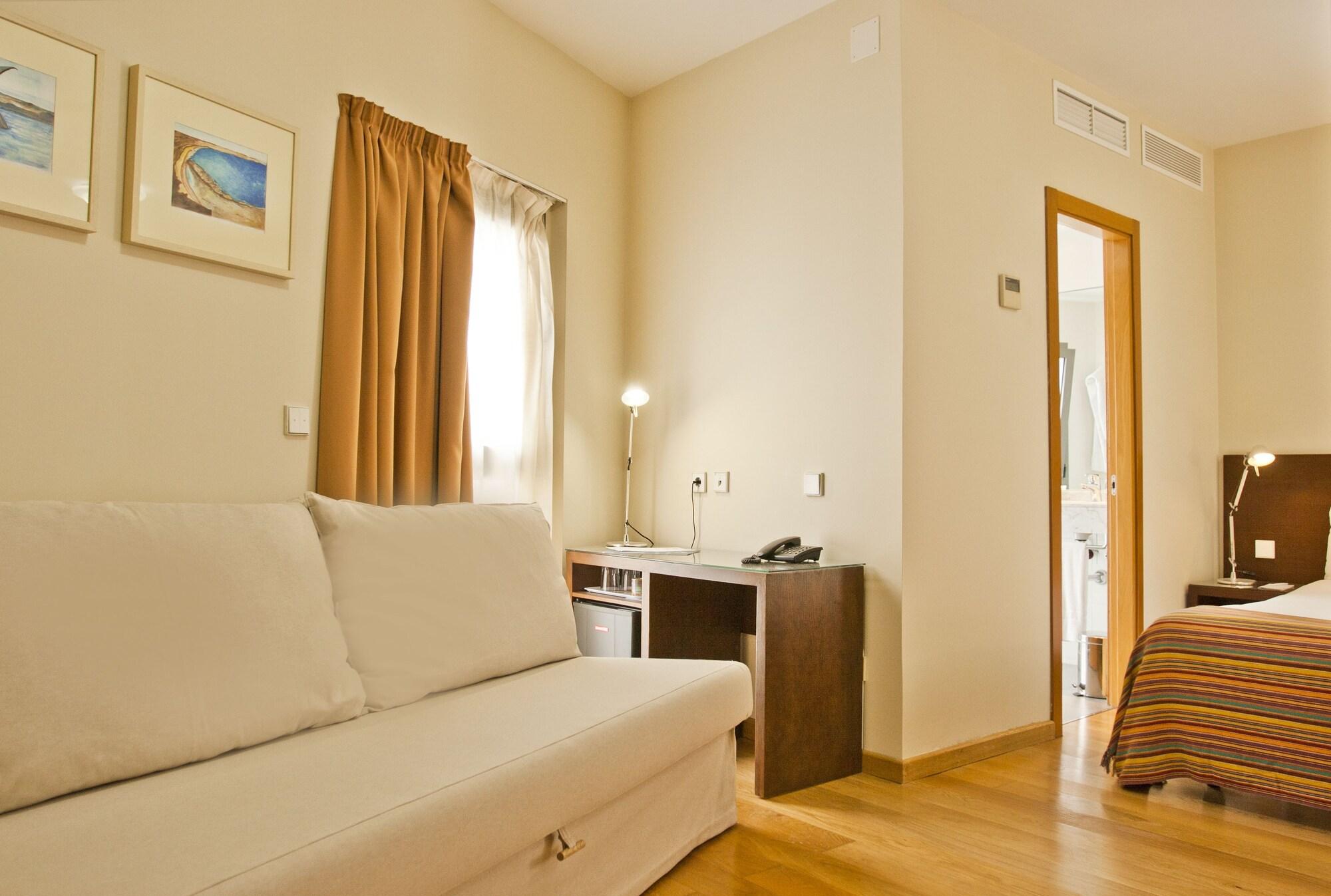 Hotel Patagonia Sur Cadiz Exterior photo