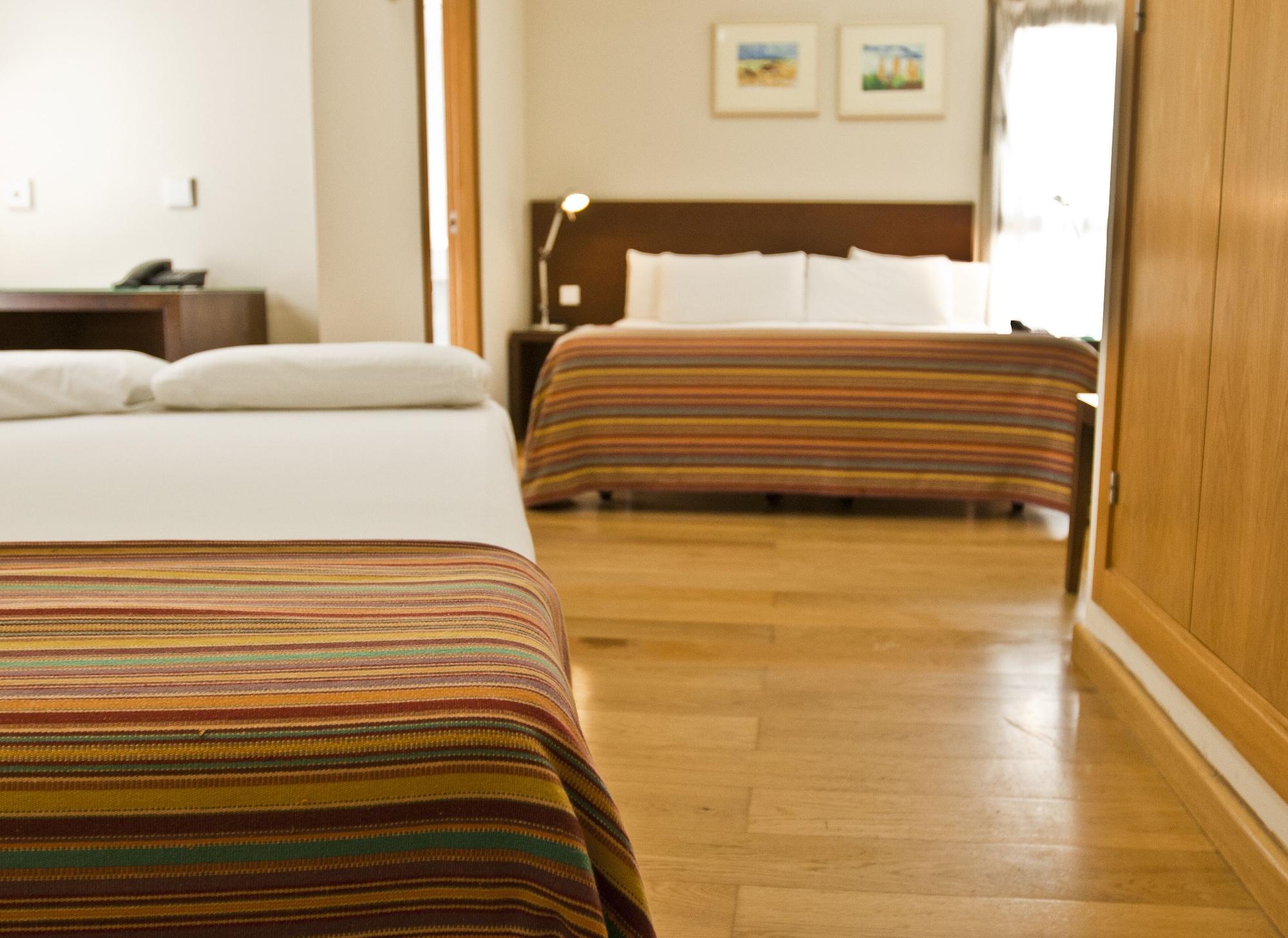 Hotel Patagonia Sur Cadiz Exterior photo
