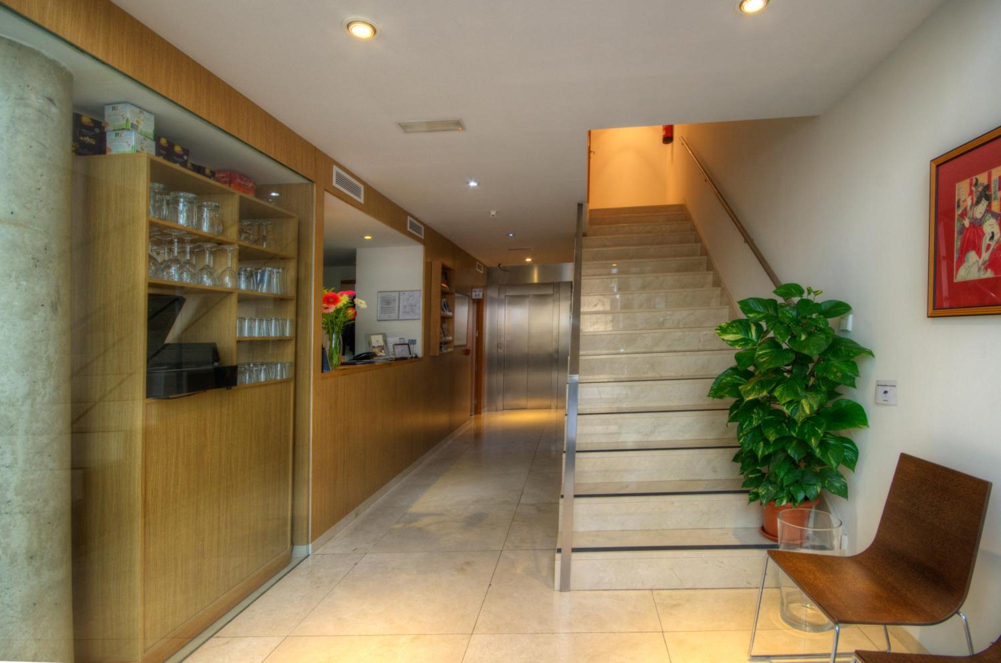 Hotel Patagonia Sur Cadiz Exterior photo