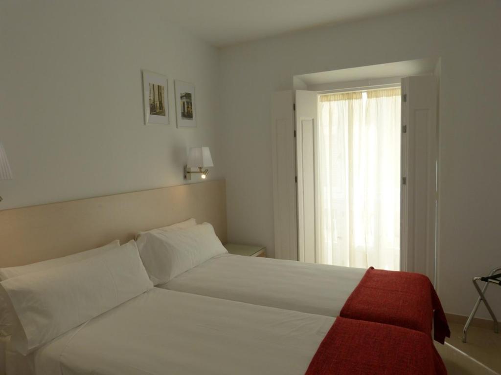Hotel Patagonia Sur Cadiz Exterior photo
